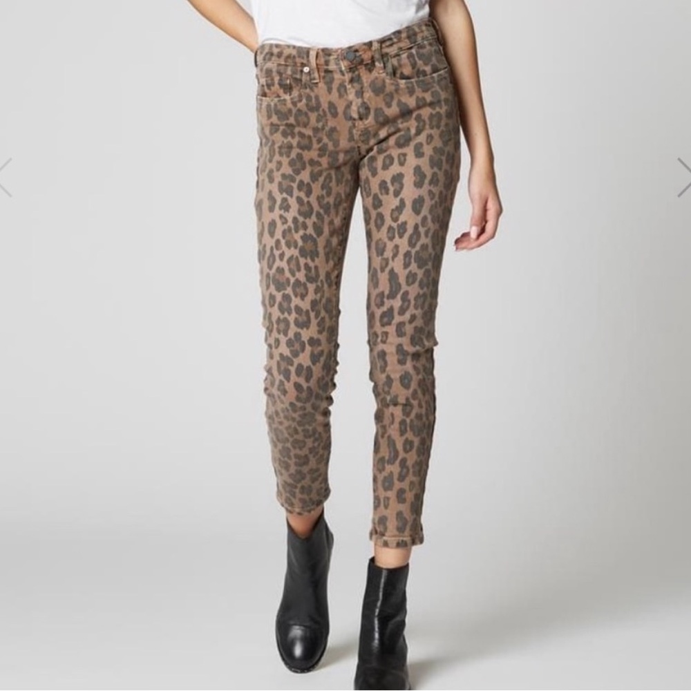 Blank NYC Brown Leopard Print Ankle Jeans